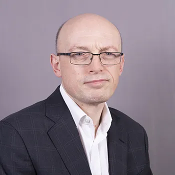 Headshot of John Ludman